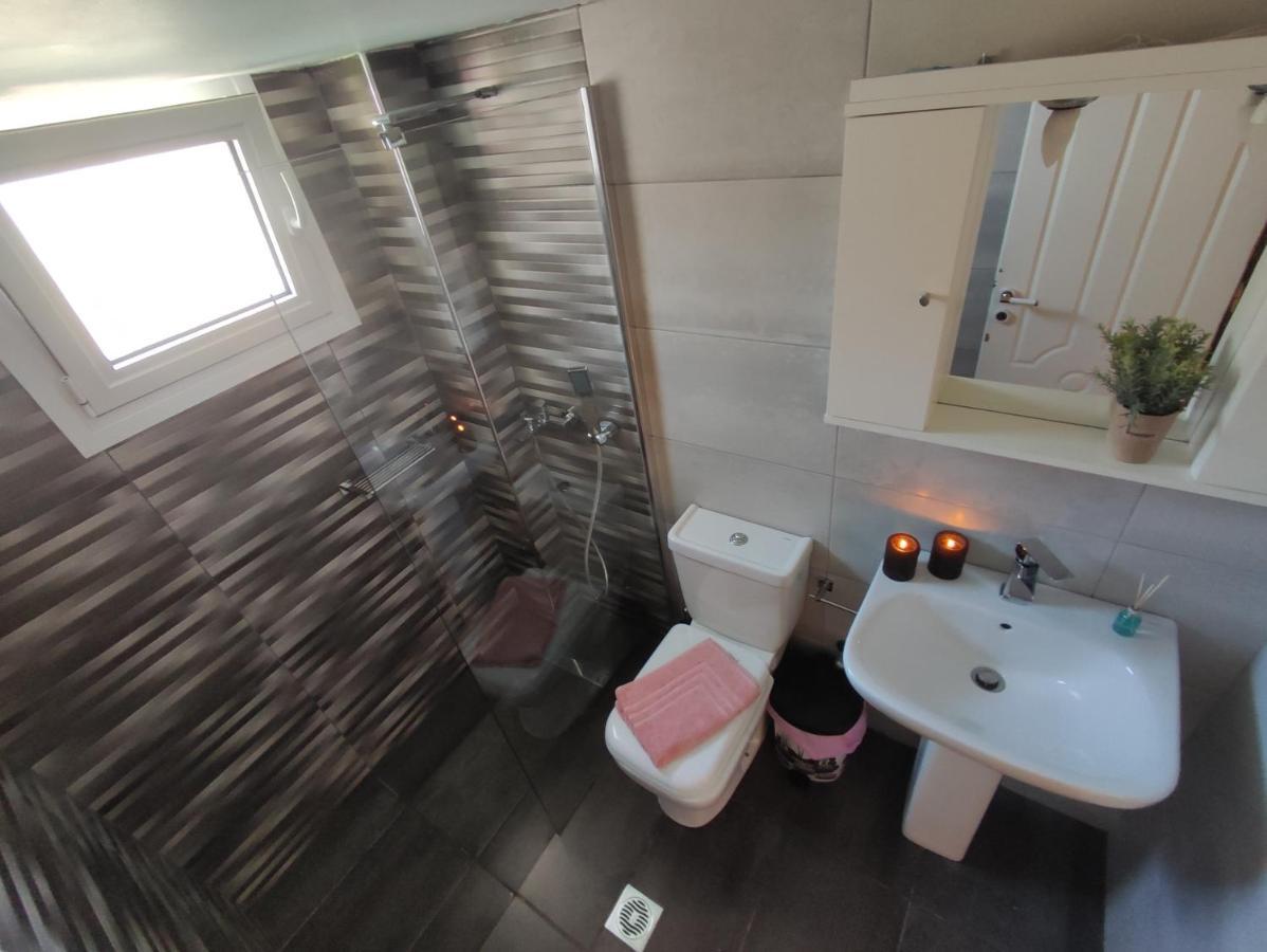 John'S Apartment 2 In Argostoli エクステリア 写真